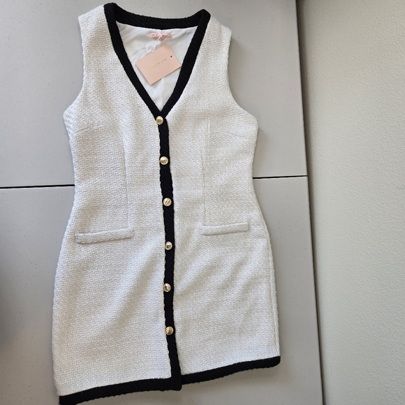 NWT BeBop Ivory Tweed V-Neck Dress - Picture 12 of 16